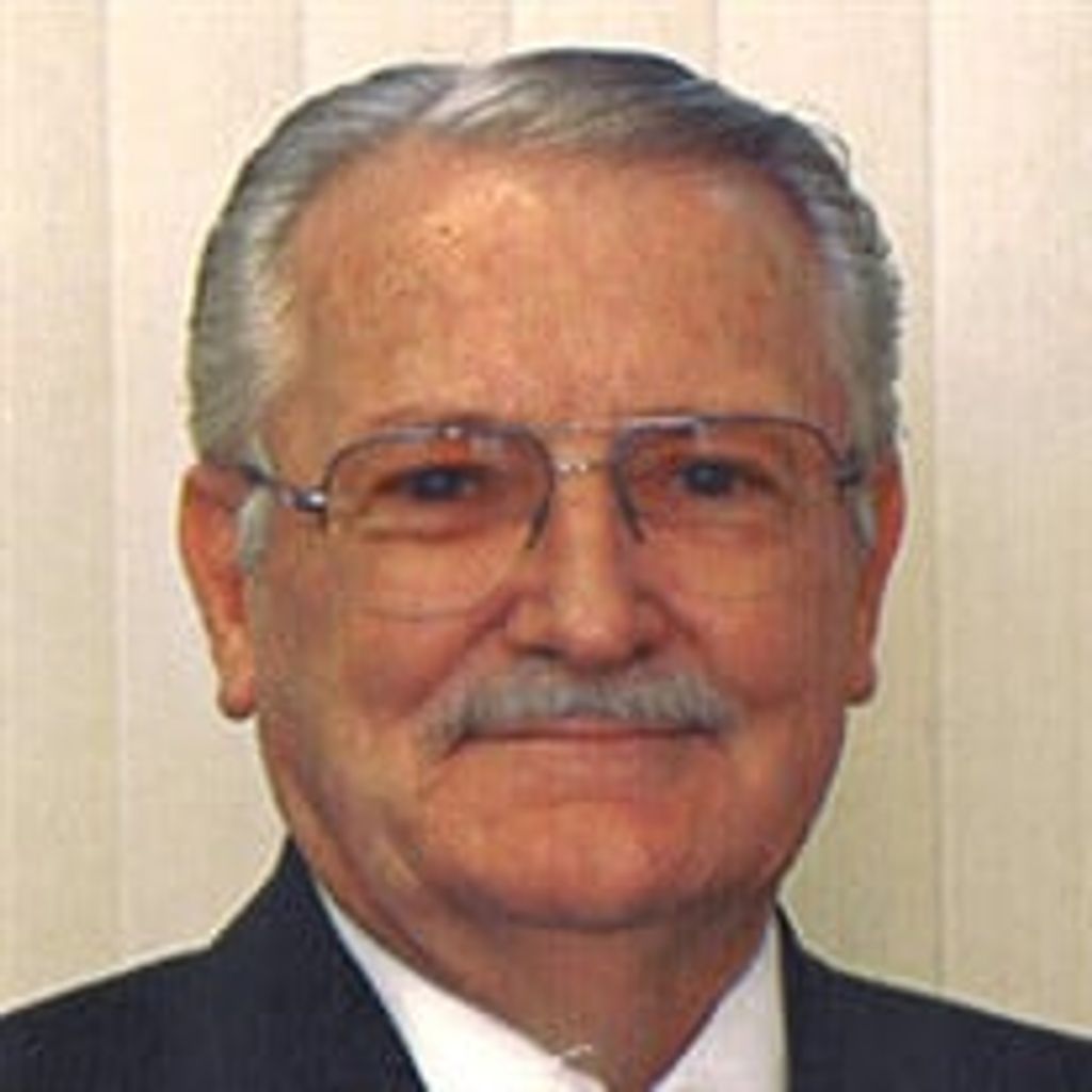 Gordon D Barber