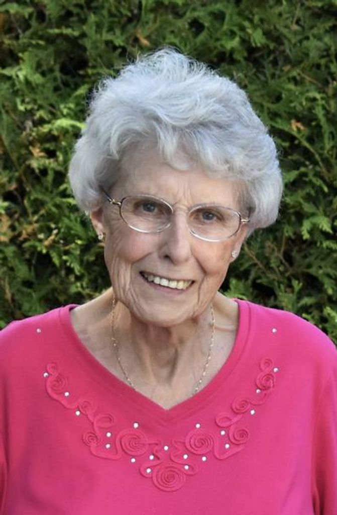 Lois Smith Profile Photo