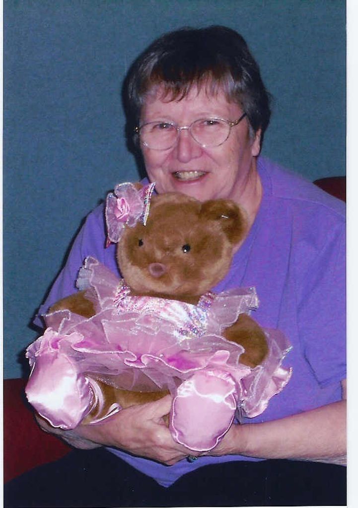 Wanda Elizabeth Knapp Profile Photo