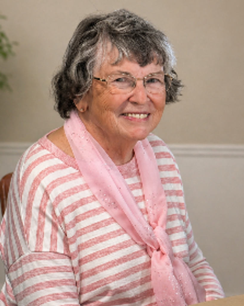 Lyn-Nell Clark Profile Photo