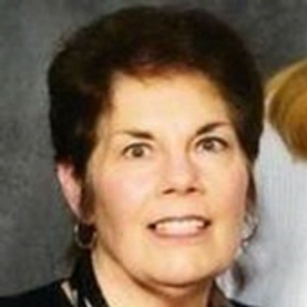 Victoria L Staloch