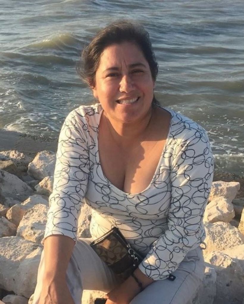 Maria De La Luz Rocha Profile Photo