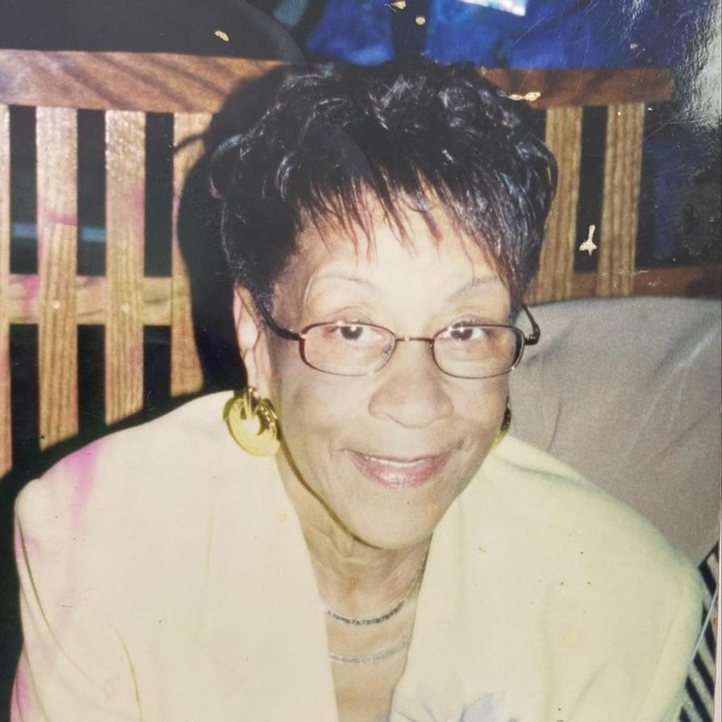 Nancy Lou Wyatt Hill