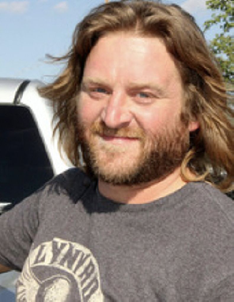 Johnny  Lee Farrell