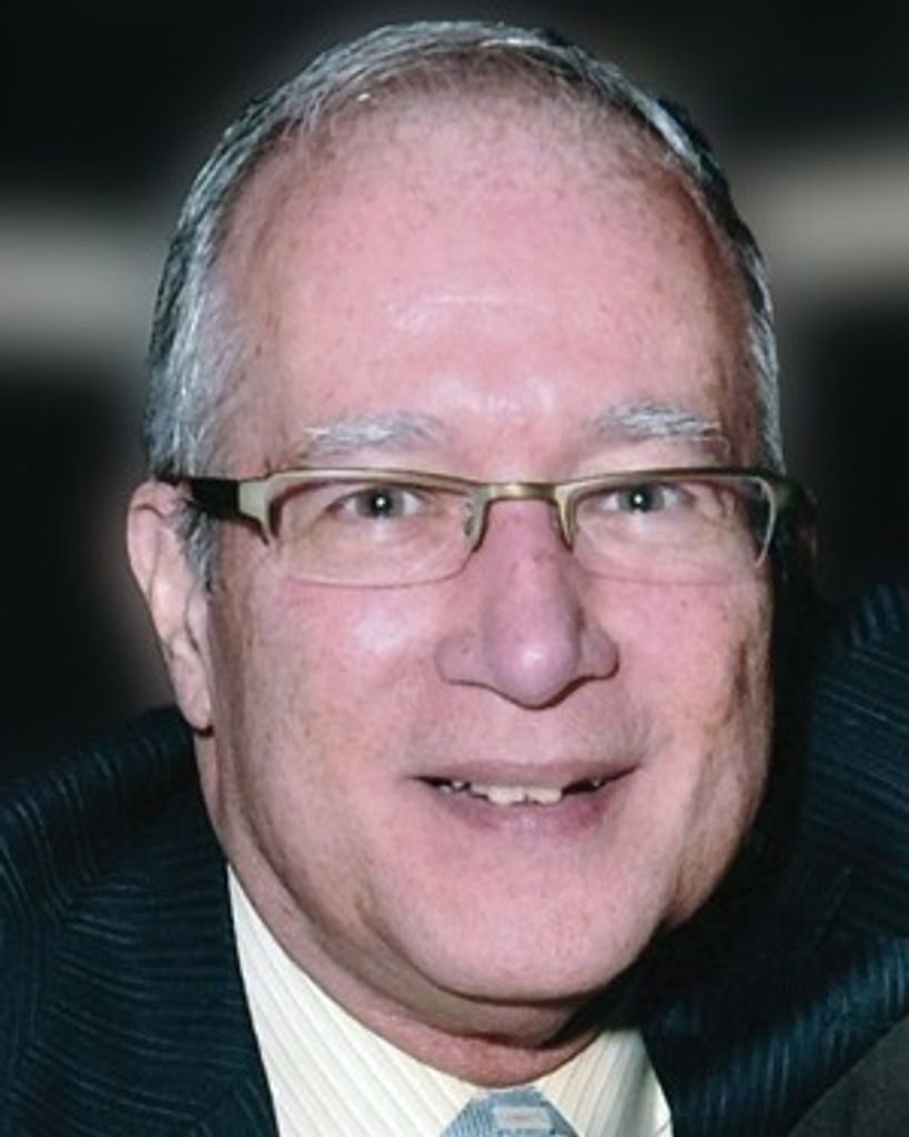 Eon Phillip Dos Ramos