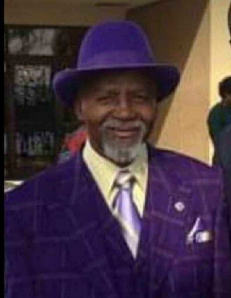 Florzell Louis Lewis Profile Photo