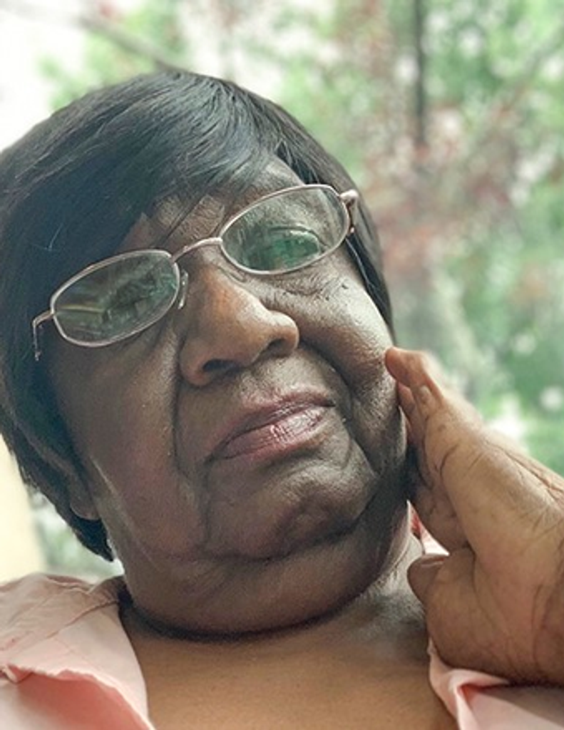 Ola  Mae Robbins