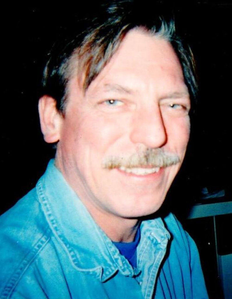 Stephen J Thomas