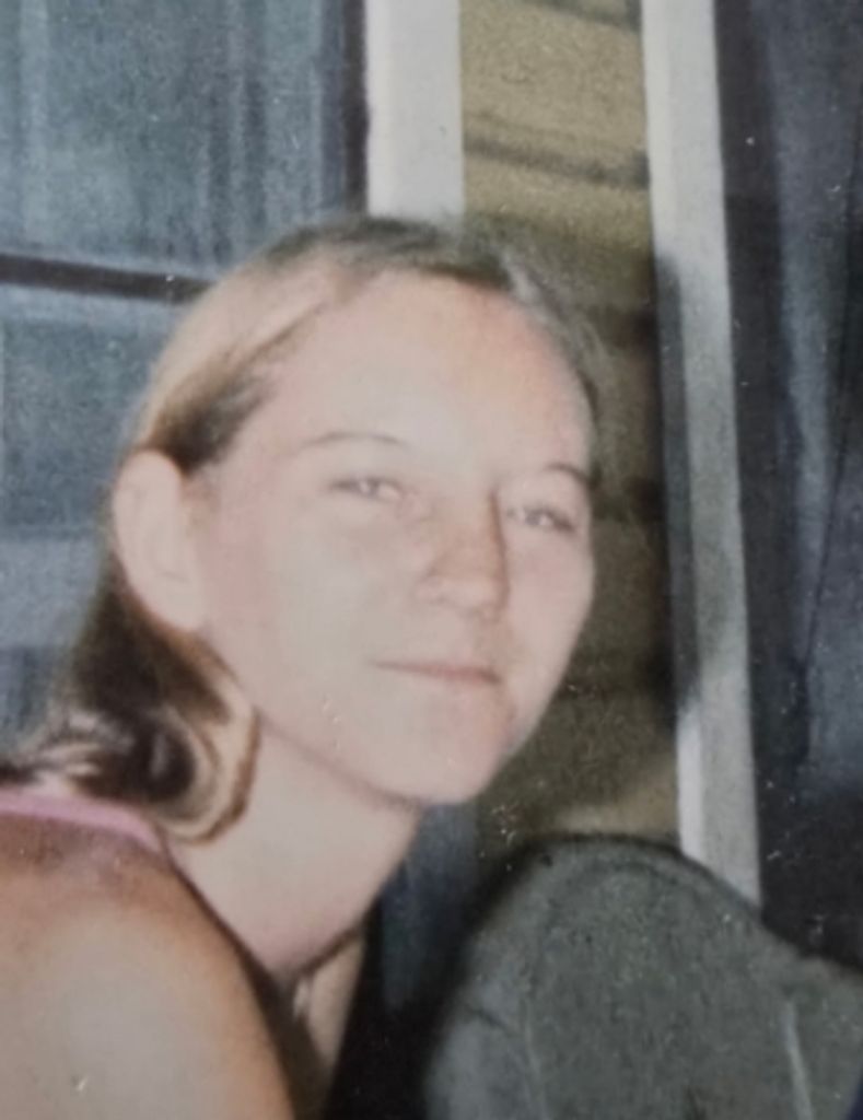 Paula Hartman Profile Photo
