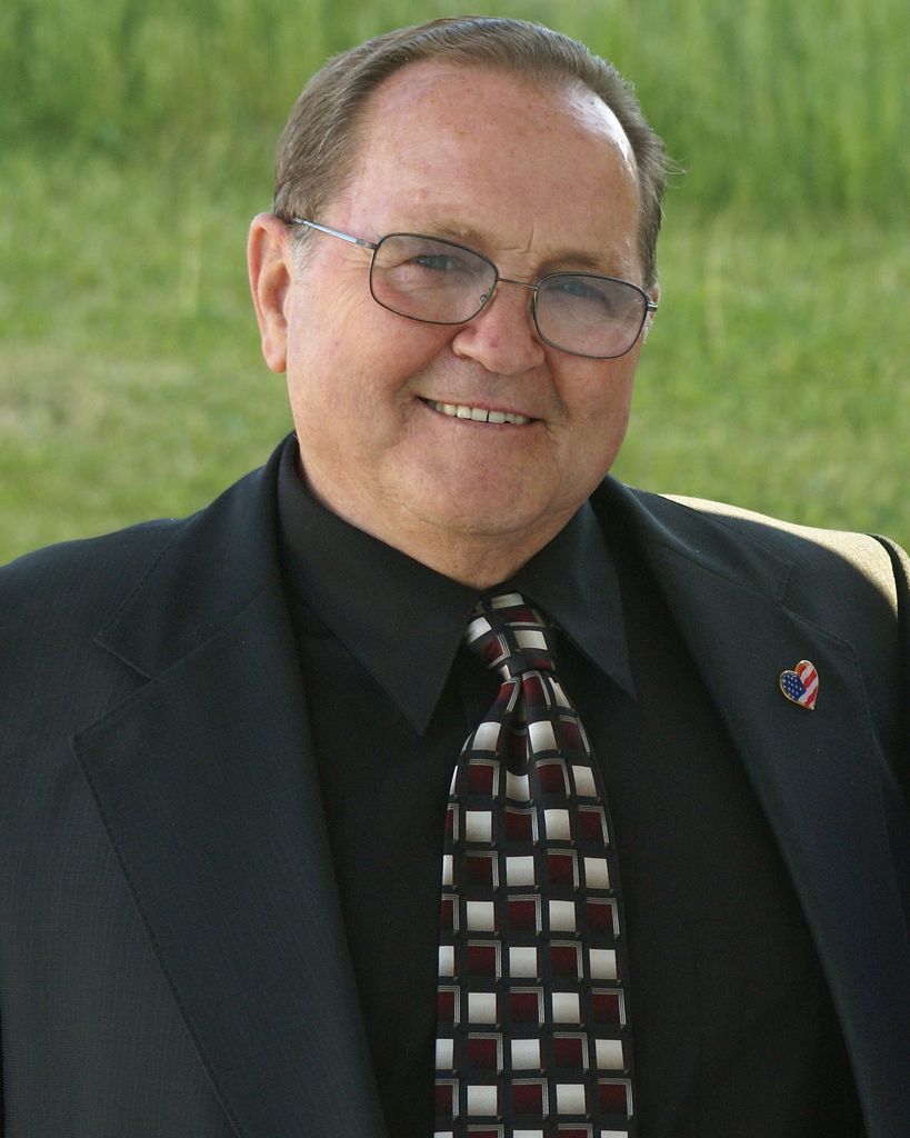 Floyd Dennis Weaver Profile Photo