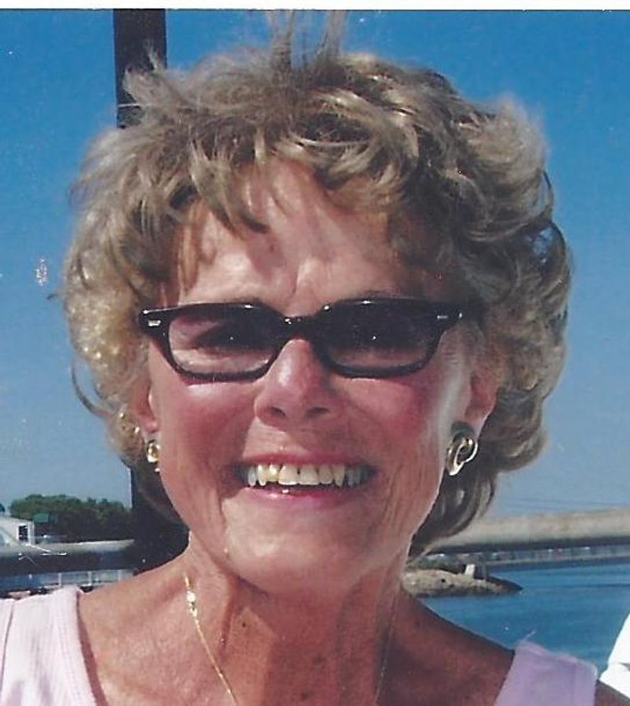 Lois Nally