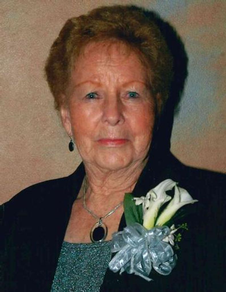 Elaine Davis Profile Photo