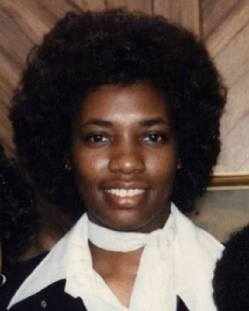 Dorothy Edwards Profile Photo