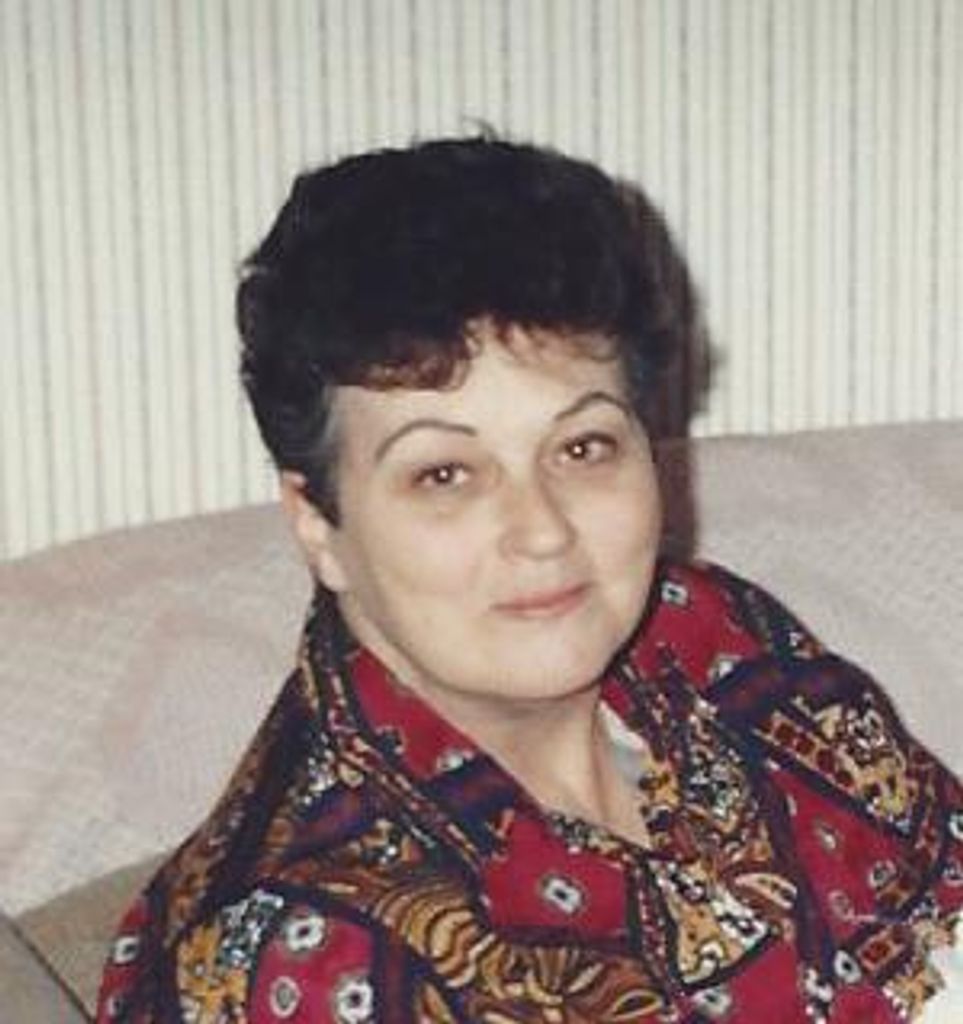 Carolyn L. (Hall)  Clapp