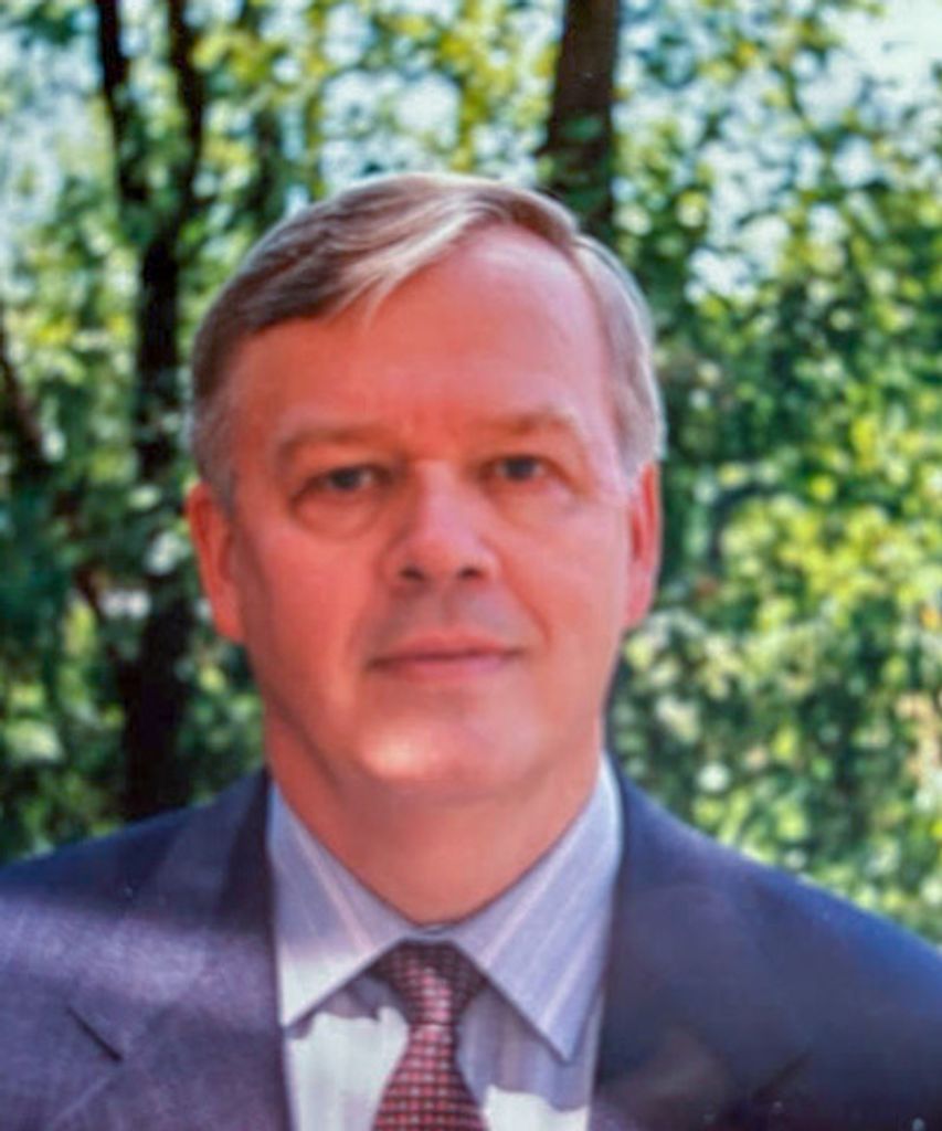 Dieter T. Hessel Profile Photo