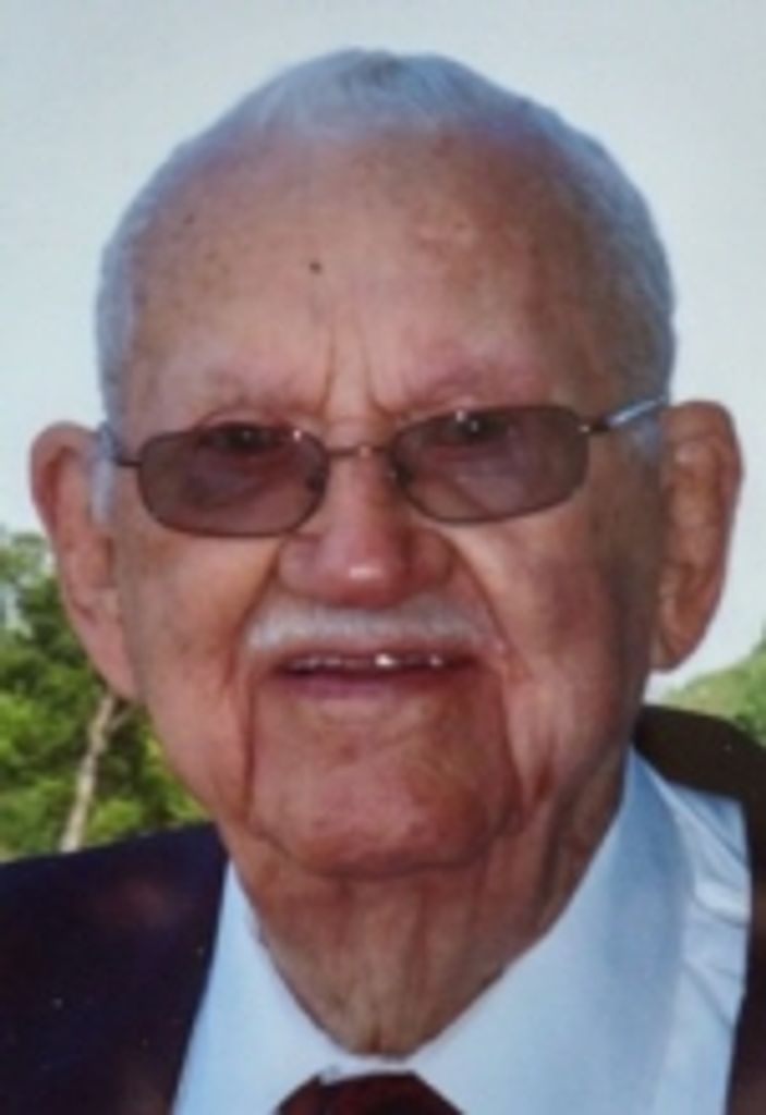 Floyd Eugene "Gene" Carroll