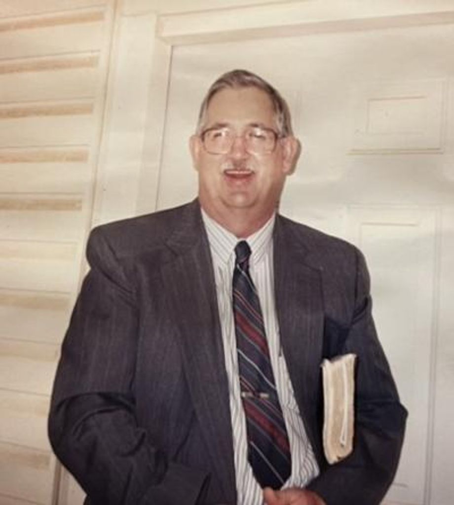 Thomas Lackey Profile Photo