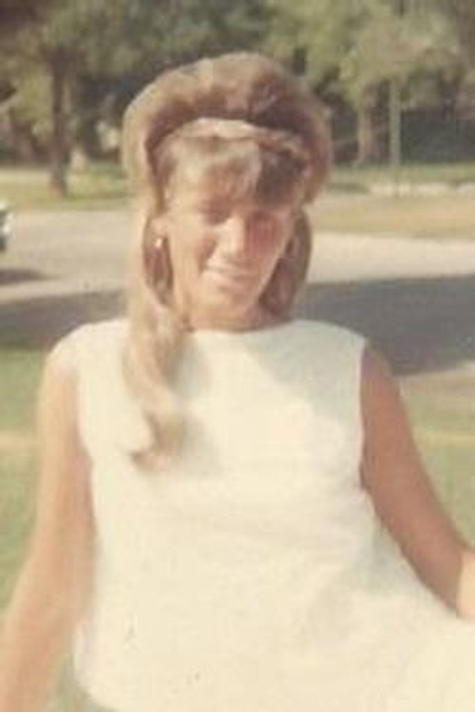 Linda Bush Deax Profile Photo