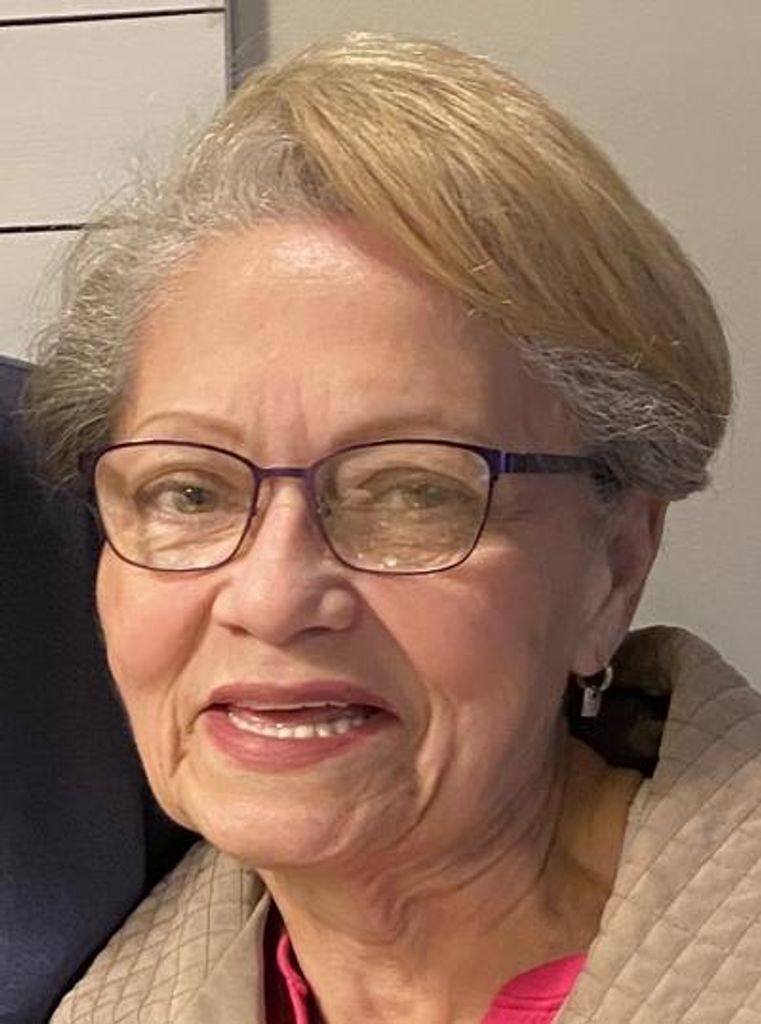 Carmen Kuilan Profile Photo