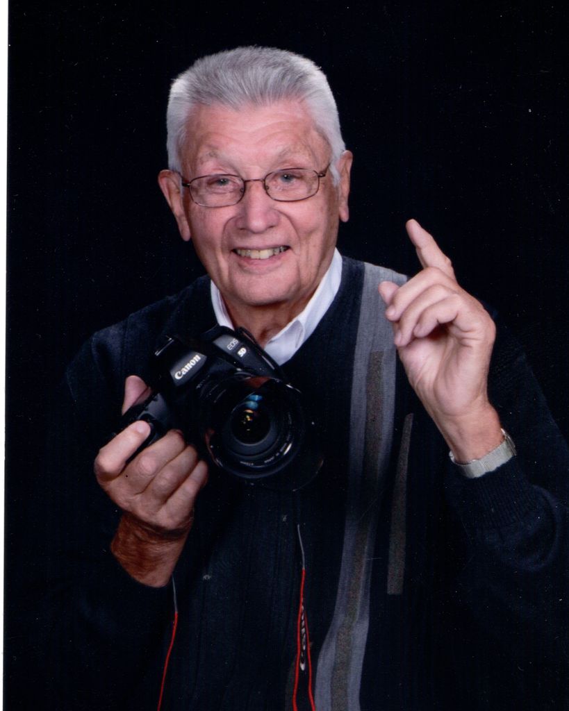 Gordon Schneider