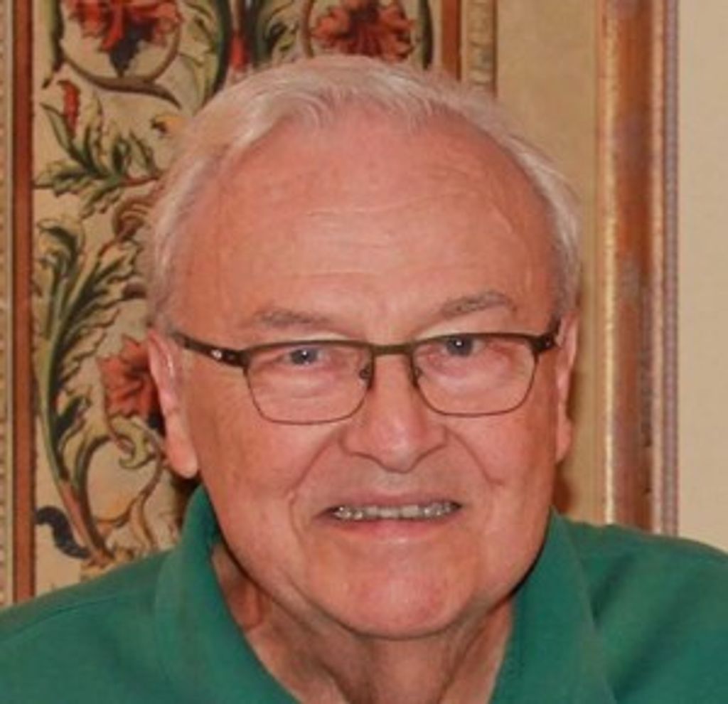 Emil Keselica Profile Photo