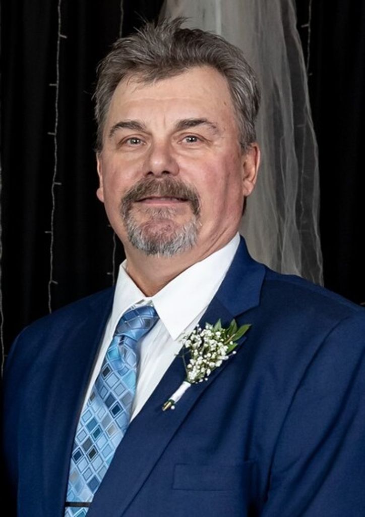 Robert Paul Lange Profile Photo