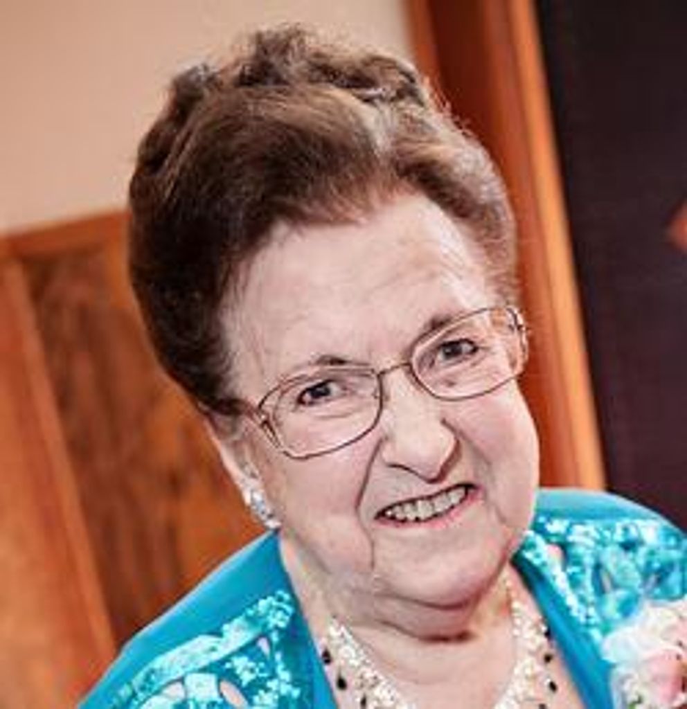 Valeria Lucille Alvesteffer