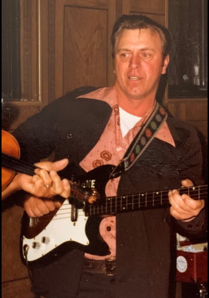 Leland D. Knutson Profile Photo
