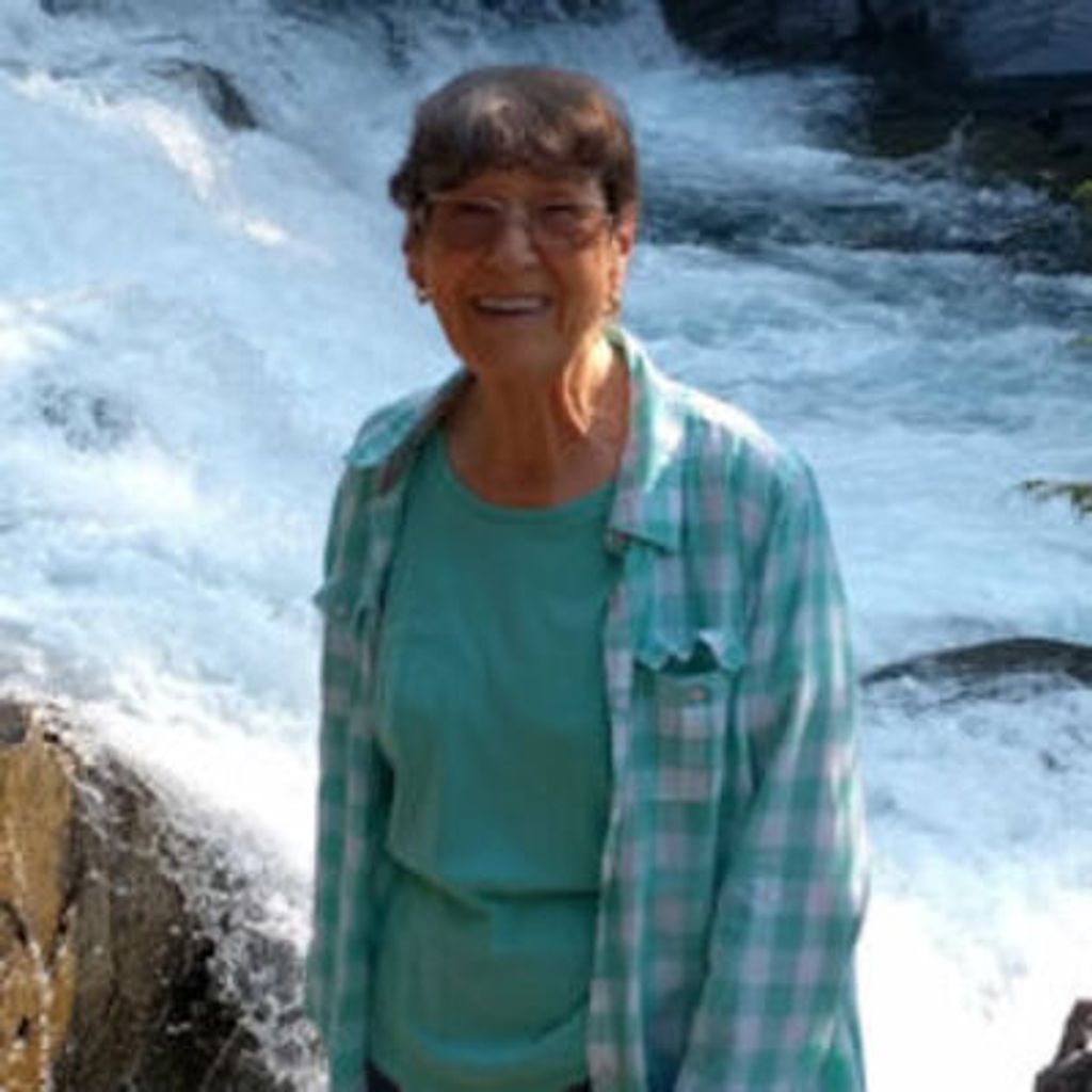 Hallie Mae Davis Profile Photo