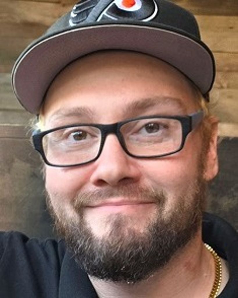 Michael Wesley Chew Profile Photo