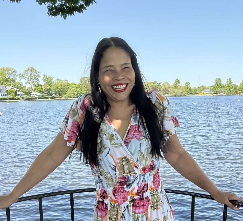 Danya Esther Edwards Profile Photo