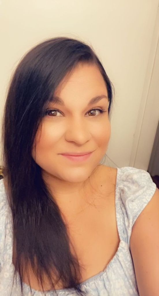 Tamra Ann Russell Profile Photo