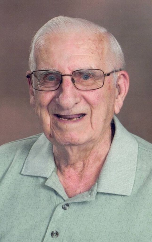 Alexander J. Mantes Profile Photo