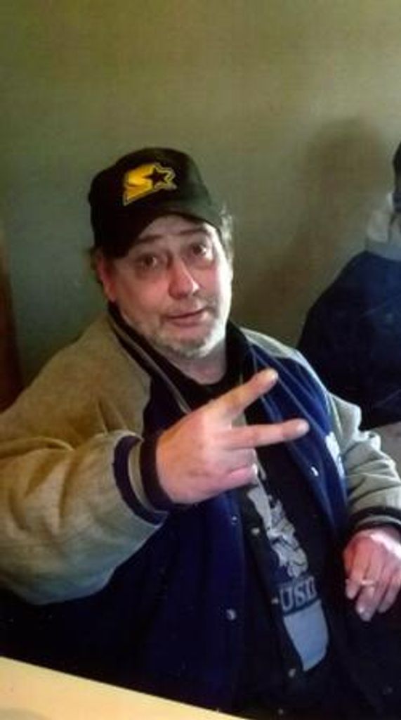 Charles "Charlie" Darrell Smith