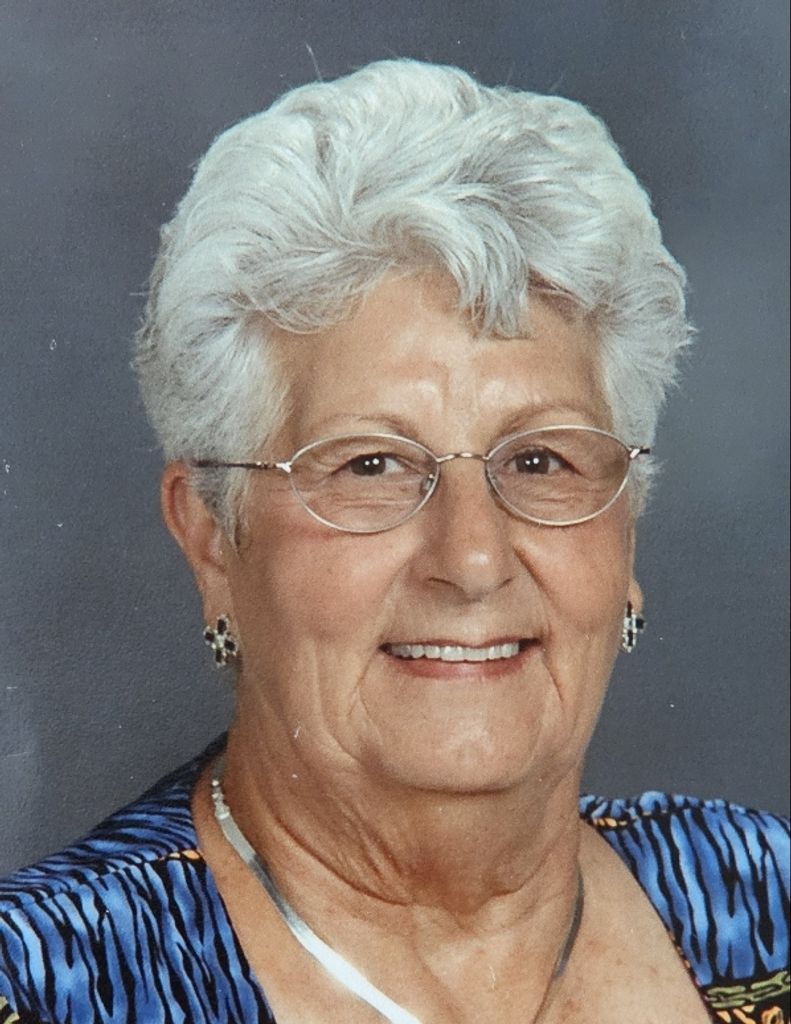 Clara Yvonne Collins Profile Photo