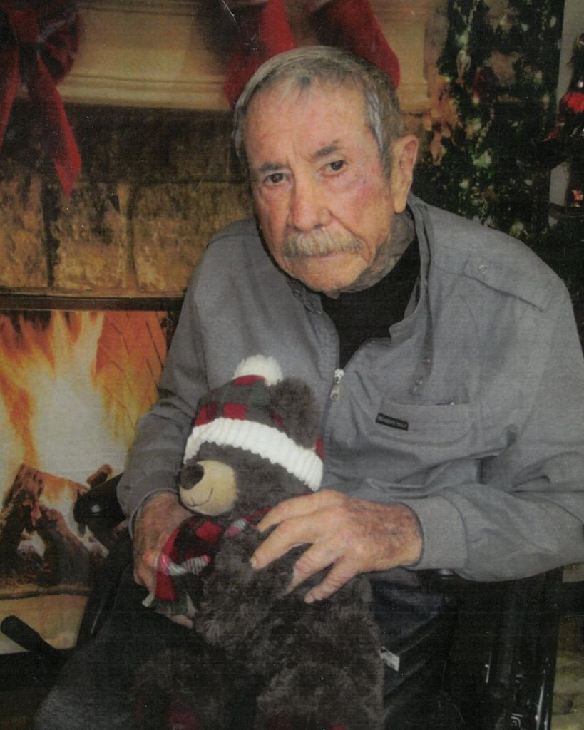 Larry Leon Belew