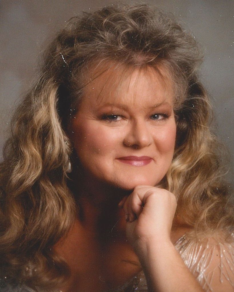 Elissia J. Moschkau Profile Photo