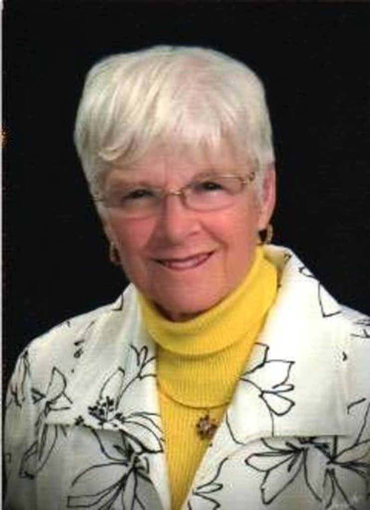 Suzanne Harriss Pauls Mcclure Profile Photo