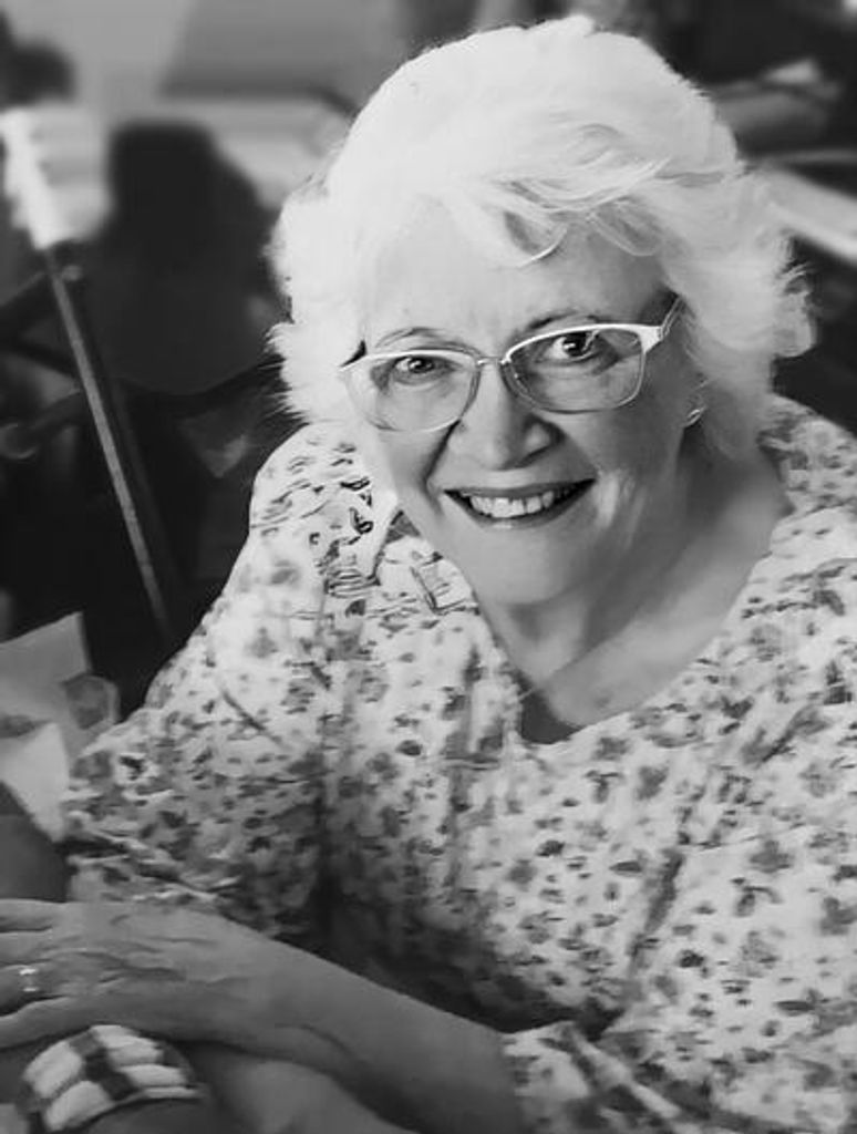 Ileen Mae Crouse Profile Photo