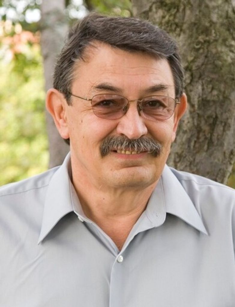 Lloyd R. Seebach Profile Photo