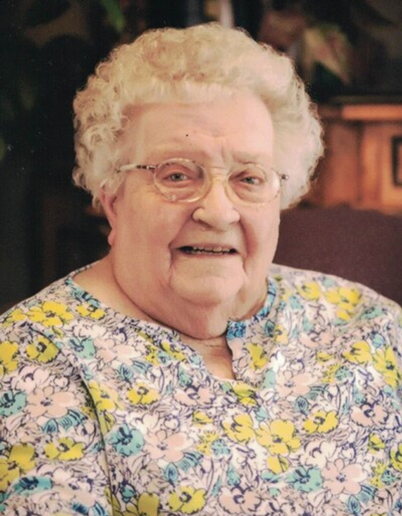 Elvia "Memaw" Lynn Profile Photo