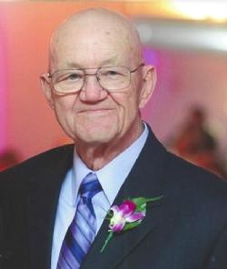 Lloyd C Pieper