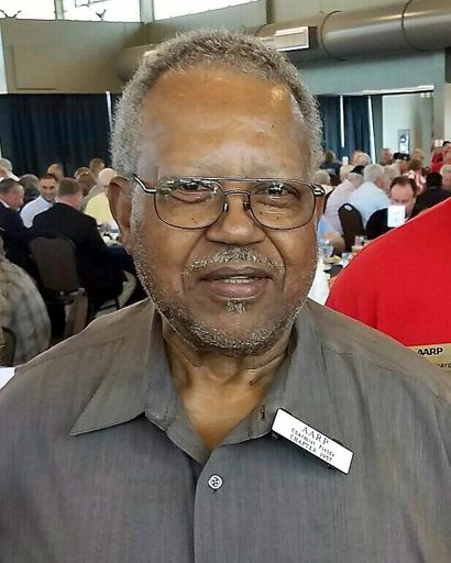 Mr. Charmist Fields's obituary image