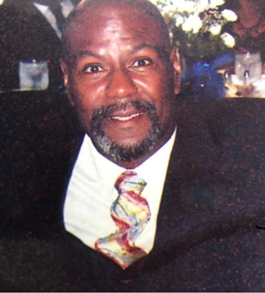 Clinton Vincent Davis Profile Photo