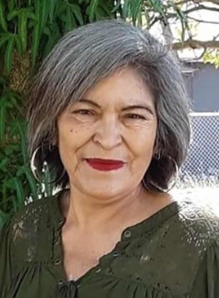 Carolina Rivas (Castaã±Eda)  Zamora