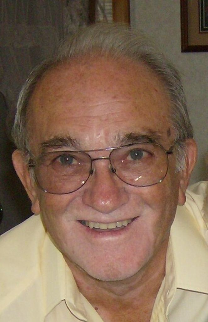 Robert James "Bob" Mcclain