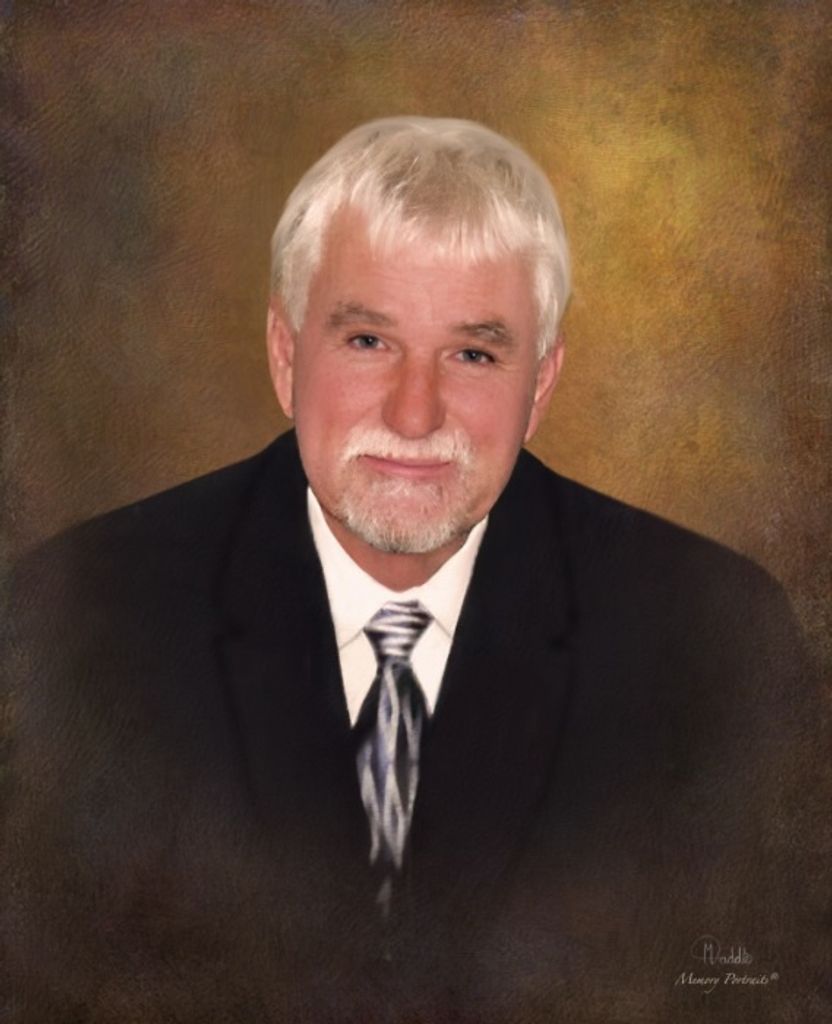 Frank Lloyd Jones Profile Photo