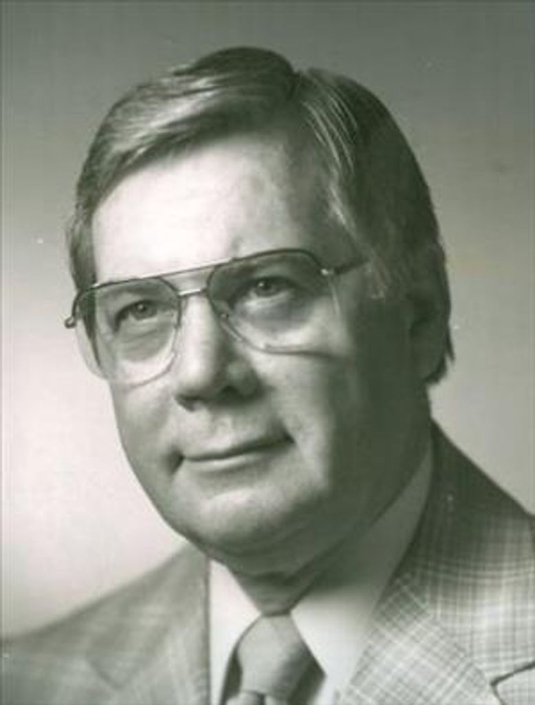 Lyle Erickson