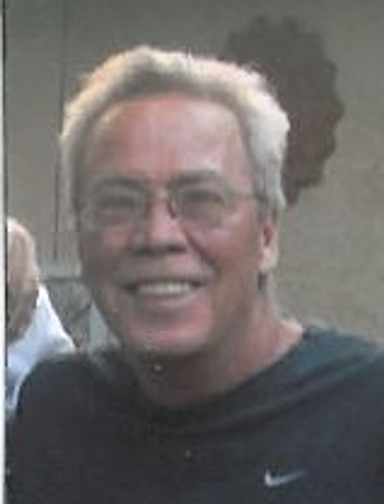 Robert  Dennis Morgan