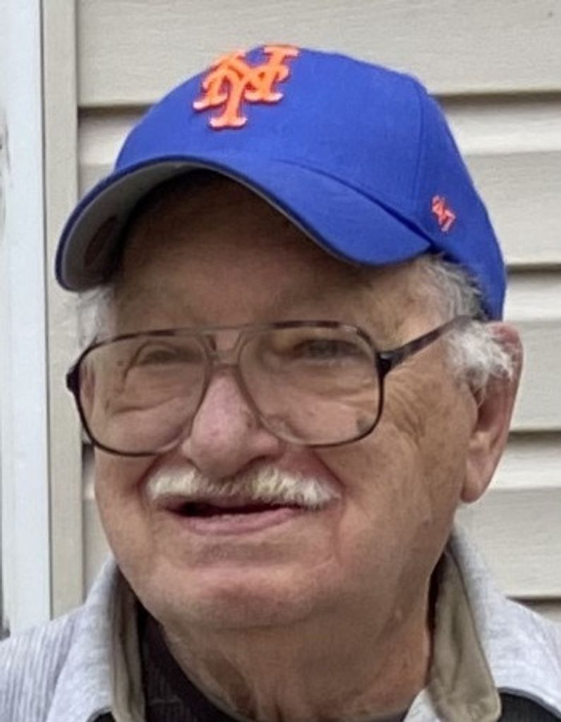 Michael J Lambusta Profile Photo